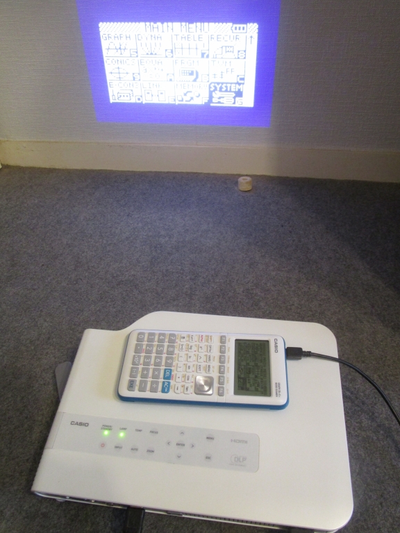 Casio Graph 35+E II + projecteur