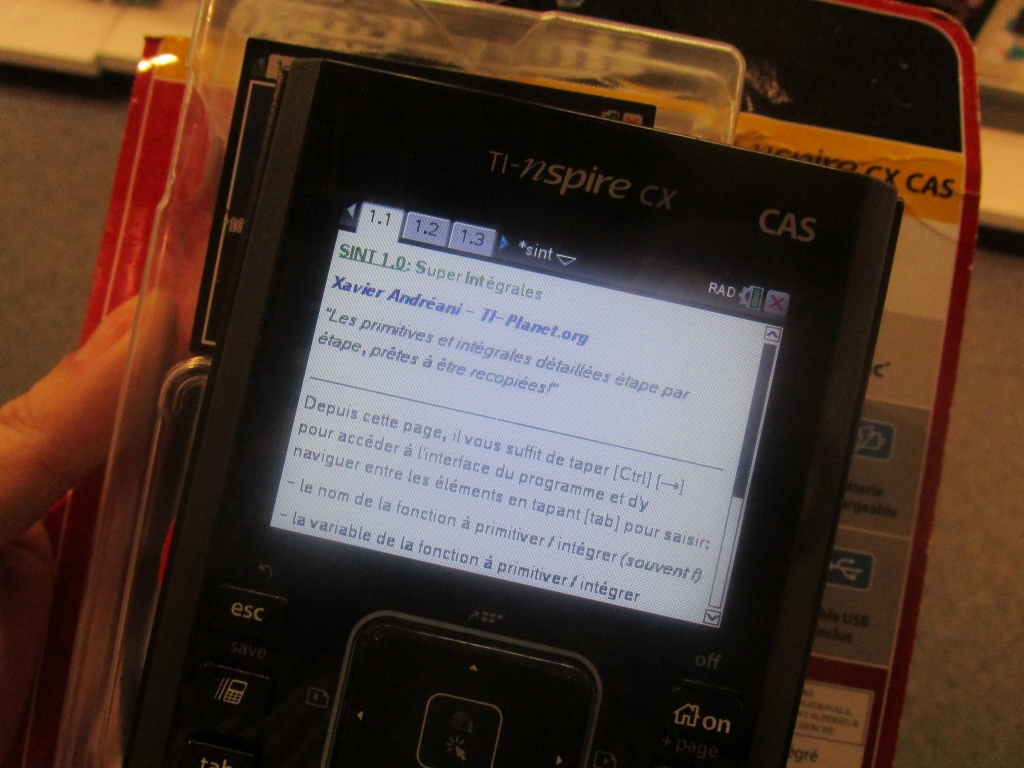 TI-Nspire CX CAS HW-AA retournée