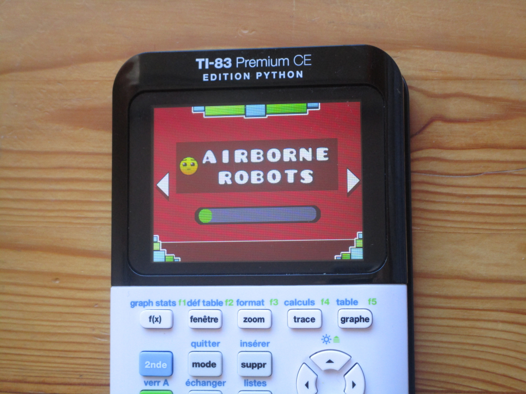 83PCE GeomDash : Airborne Robots