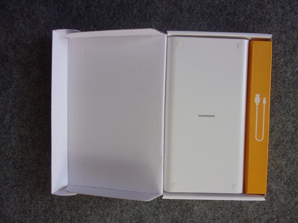 NumWorks N0120EX